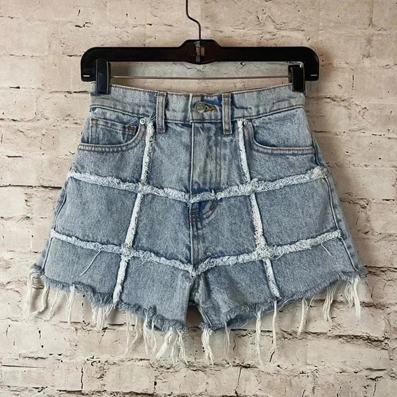 REVICE OC Cutoffs / 4Ever Shorts Size 26 Frayed Grid Detail High Waisted Cotton - Picture 2 of 12